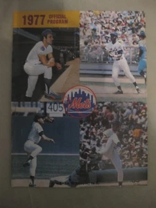 PROGRAMMA UFFICIALE NEW YORK METS 1977 VS ATLANTA BRAVES SHEA STADIUM - Foto 1 di 4