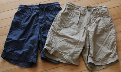 LOTE DE 2 NIÑOS * GAP KIDS * PANTALONES CORTOS CINTURA ELÁSTICA ~ GRIS Y TOSTADO ~ USADOS EN EXCELENTE ESTADO ~ S 6-7 Foto 1 de 2