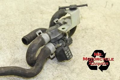 SUZUKI GSXR 600 750 1000 OEM VÁLVULA DE CORTE DE AIRE SOLENOIDE SUPERIOR J17 Foto 1 de 4