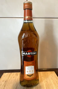 Martini D' Oro 750ml / NEU / Ungeöffnet / Top Zustand - Bild 1 von 2