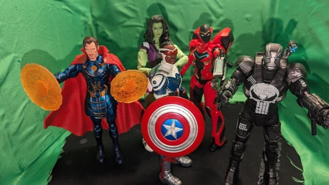 marvel legends lot  Cap America, She Hulk And More Cover