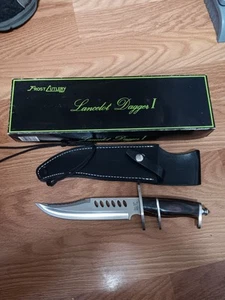 VINTAGE FROST CUTLERY CROCODILE BOWIE II FIXED BLADE 7 7/8" KNIFE & SHEATH, 13"L - Picture 1 of 4