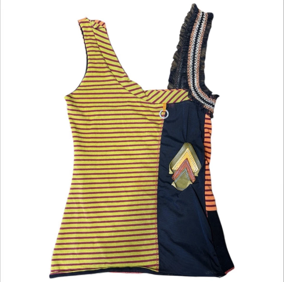 Camiseta sin mangas Save The Queen de malla con tiras y2k vintage talla S Foto 1 de 4