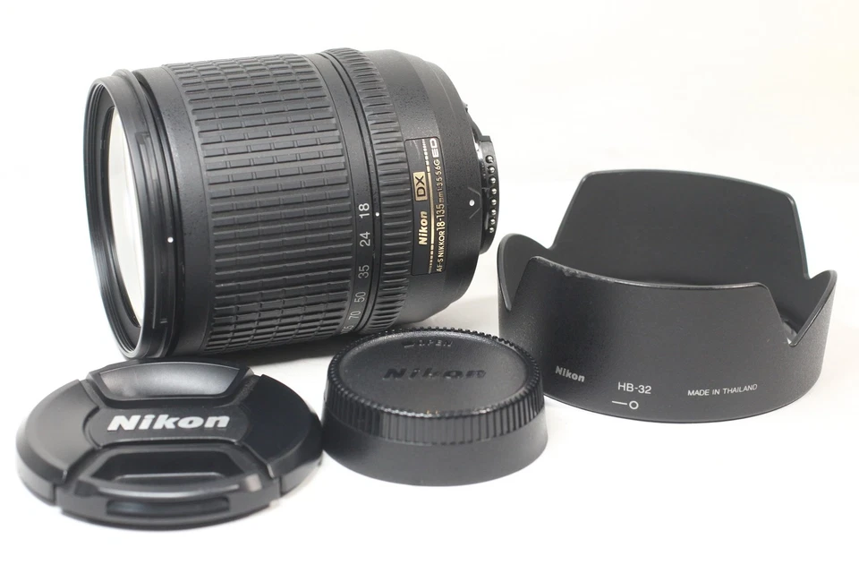 Lente zoom Nikon AF-S DX Nikkor 18-135 mm F/3,5-5,6 G ED IF de Japón - Imagen 1 de 4