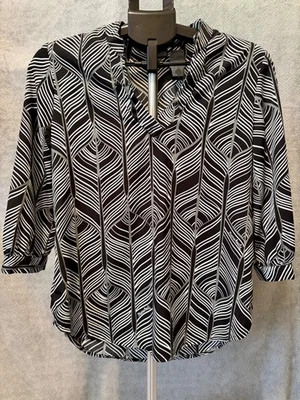 Manuheali'i Shirt Top Women Black White Abstract Hawaiian 3/4 Sleeve Aloha Sz XS - Image 1 of 4