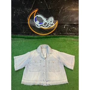 [BLANKNYC] Camisa Denim Chaqueta Mujer Mediana Botón Bolsillos Frontales Lavado Ligero - Imagen 1 de 6