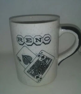 Taza de recuerdo vintage RENO Nevada taza tarjetas de casino picas moteadas hecha en Japón  - Imagen 1 de 3