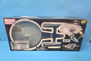 Rare Star Trek Enterprise NCC-1701 18-inch Ship - Diamond Select New Open Box - Bild 1 von 23