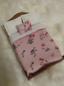 Dollhouse Miniature Full Size Pink Floral 1:12 Scale 7 Pc Comforter Set - Picture 1 of 5