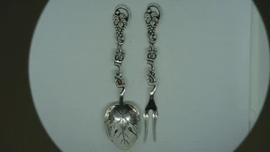 VINTAGE ISRAEL 800 SILVER GRAPES FORK SPOON SET - NICE - Picture 1 of 5