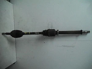 RENAULT CLIO 3 2006 - 20012  1.6 16V DRIVERS SIDE DRIVESHAFT - Picture 1 of 1