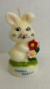 Vela de conejo de feliz Pascua vintage con motivo floral - Imagen 1 de 9