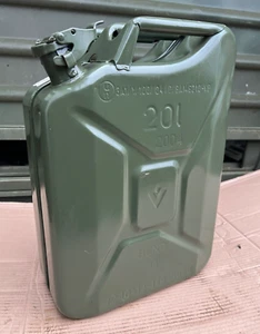 Org. BW Benzinkanister Dieselkanister Wasserkanister 20L, Metall - 2. Wahl! - Picture 1 of 4