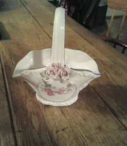VINTAGE PORCELAIN WHITE BASKET w/3 RAISED PINK ROSES/LEAVES GOLD TRIM - Picture 1 of 5