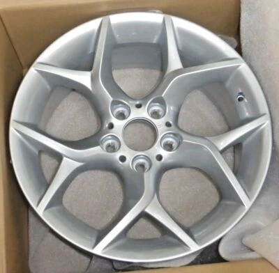 BMW OEM E84 X1 SUV 18" LA Wheel Y-Spoke 322 - Image 1 of 2
