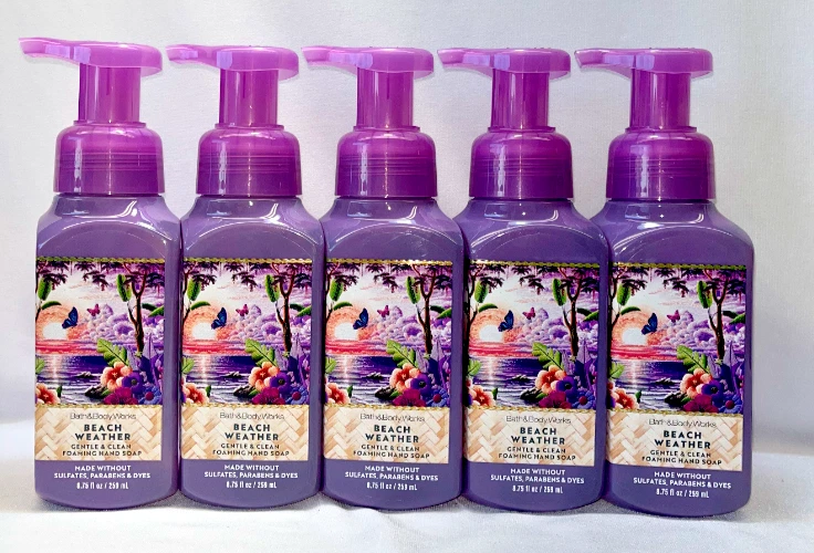 5 Beach Weather Gentle Foaming Hand Soap Bath & Body Works 8.75 fl oz - Image 1 of 1