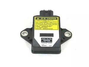 Modulo sensore controllo stabilità velocità imbardata originale usato Toyota Prius 174500-5234 - Foto 1 di 4