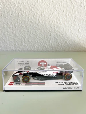Red Bull Racing RB21 Max Verstappen Winner Japan GP 2025 Lim.Ed. Minichamps 1/43 - Bild 1 von 3