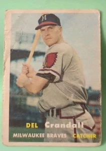 1957 Topps - Del Crandall #133 - Milwaukee Braves - Picture 1 of 3