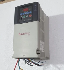 Allen Bradley 22B-D017N104/A PowerFlex 40 7,5 kW 10 HP AC Drive 22B-D017N104 - Imagen 1 de 3