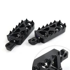 Black Foot Pegs Floorboard MX Style Pedals For Harley Touring Softail Dyna - Picture 1 of 8