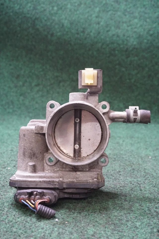 Toyota Venza 2013 2,7 L carrocería del acelerador OEM 220300V010 91.042 millas Foto 1 de 4