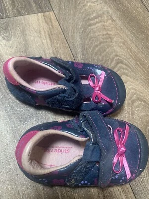 shoes kids toddlers Size 3 - Image 1 of 4