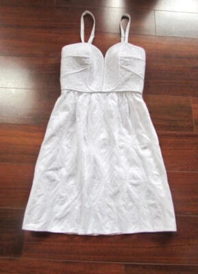 TWELFTH STREET por CYNTHIA VINCENT ~ Talla 6 ~ Mini Vestido de Sol Blanco Ajuste y Acampanado c3 Foto 1 de 4