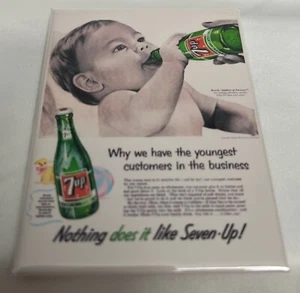 Imán de exhibición coleccionable premium anuncio de bebé Seven Up 1955 hecho a mano - Imagen 1 de 10