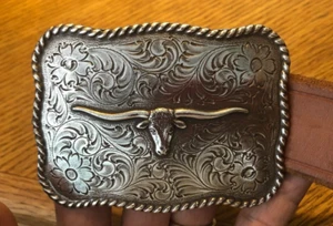 Guess Lg braun 1 1/2" Ledergürtel silberfarbene Schnalle Western Vintage Gr. 29-33 - Bild 1 von 6