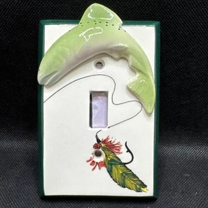 NOW THATS A SWITCH - LIGHT SWITCH - FISHING (Fish & HOOK) DESIGN - EUC - Picture 1 of 4