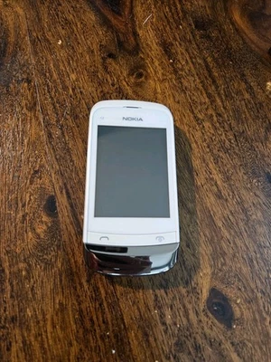 Smartphone Nokia C2-02 Pantalla Táctil Deslizante Blanco Dorado 2MP Bluetooth GSM SIN PROBAR Foto 1 de 4
