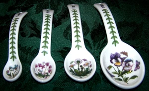 Unused Porcelain Set Of Portmeirion Botanic Garden Ceramic Measuring Spoons - Picture 1 of 3