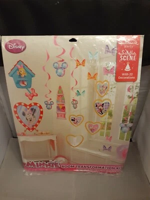 Hallmark Party Decorative: Minnie Mouse Room Transformation Kit, 22 piece - Image 1 of 3