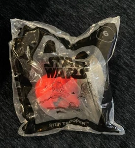 Neu versiegelt 2021 McDonalds Happy Meal Spielzeug Star Wars Sith Trooper #6 - Bild 1 von 4