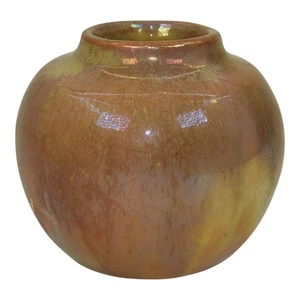 Jarrón de cerámica iridiscente marrón y dorado hecho a mano de cerámica artística Pewabic años 20 - Imagen 1 de 6