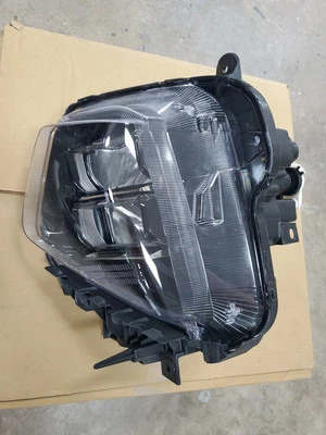 New!! Left Driver LED Headlight Lamp For 2022-2023 Hyundai Tucson Limited Tyc. - Image 1 of 4