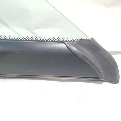 BMW Z3 1999 2000 2001 2002 OEM puerta delantera derecha ventilación vidrio con moldura Foto 1 de 4