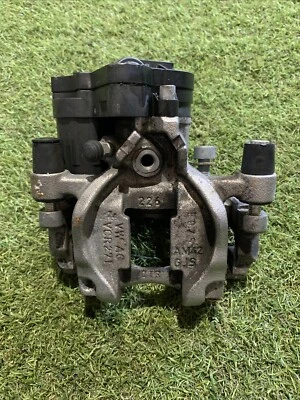 Pinza Freno Posteriore Destra Volkswagen T-Roc 2023 5Q0615406GP - Immagine 1 di 4