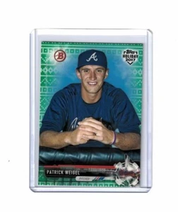 2017 TOPPS HOLIDAY BOWMAN PATRICK WEIGEL (13/99 GREEN SWEATER) #TH-PW - Picture 1 of 1