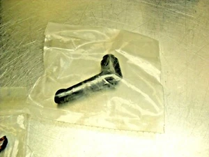 QTY 2 - Adjustable Handles, Clamping Levers 1/4-20 Female Plastic New - Picture 1 of 5