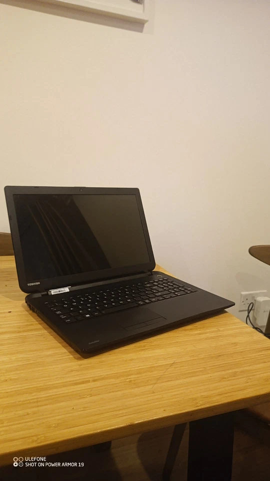 Toshiba Satellite C50-B-12C Laptop AMD A4 8GB RAM 450GB SSD Win11 Pro - Image 1 of 4