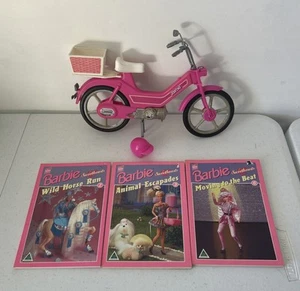 1983 Barbie Bike With Basket & Helmet And 3 x 1995 Barbie Books # 2,3 & 6 - Picture 1 of 24