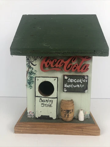 Bird House Country Store themed Cover