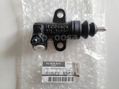 Cilindro esclavo embrague genuino Nissan OEM 30620-48P0A 300ZX Z32 1990-1996 Foto 1 de 4