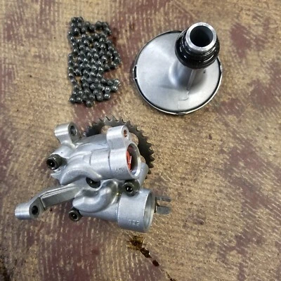 99-05 YAMAHA YZF R6 06-09 R6S OEM MOTOR MOTOR BOMBA 5MT-13300-00-00 Conjunto Foto 1 de 4