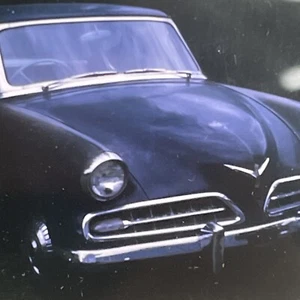 Película RETRO foto diapositiva años 70 coche Mancave Studebaker Chadstone 1954 campeón - Imagen 1 de 3
