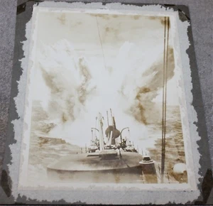 VINTAGE PHOTO WWI ERA SHIP DESTROYER STERN DEPTH CHARGE 8 X 10 - Picture 1 of 3