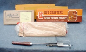 LARGE LOT OF 6 RUG HOOK TOOLS - 4X RUGCRAFTERS, PERFECTO AND VELVA - Picture 1 of 1