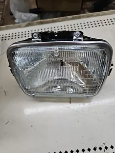 GENUINE International 1621503C91 Headlight Halogen bucket New In Box - Picture 1 of 3